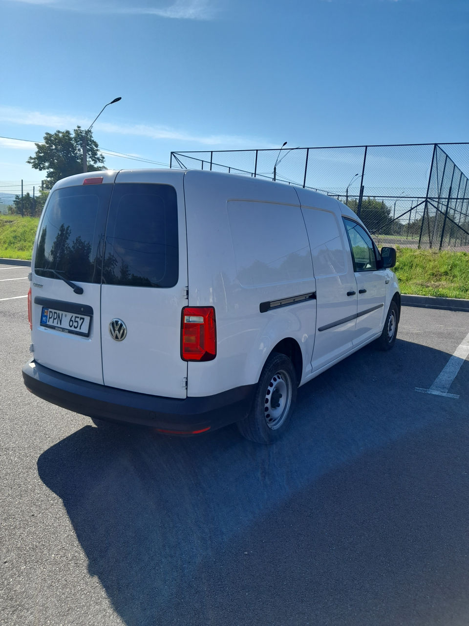 Volkswagen Caddy фото 3