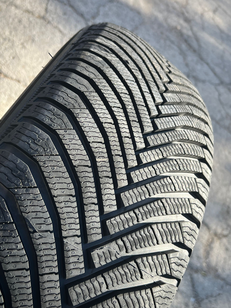 Michelin 205/55 R19 Зима / Iarna foto 3