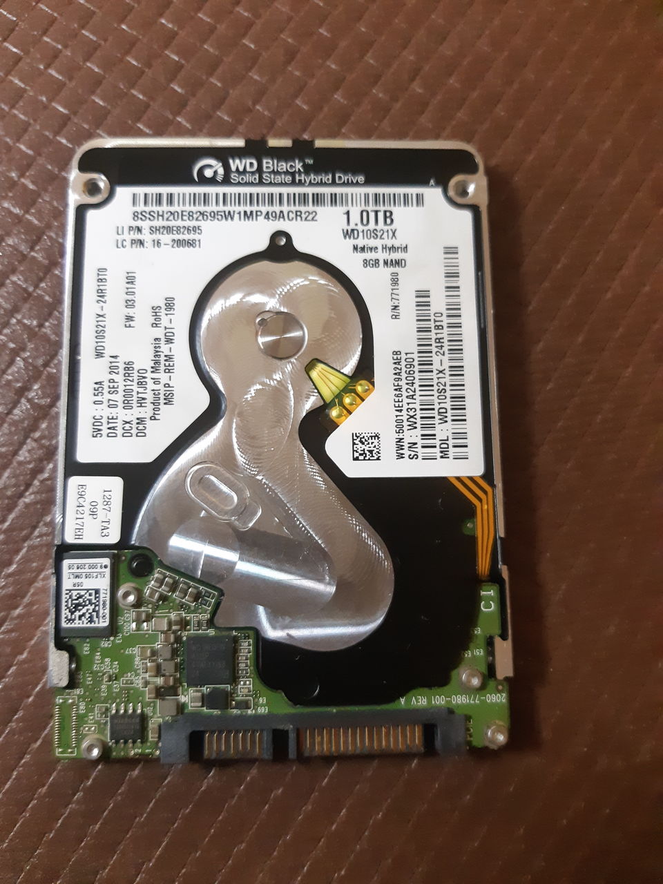 Solid State Hybrid Drive 1.0TB WD10S21X