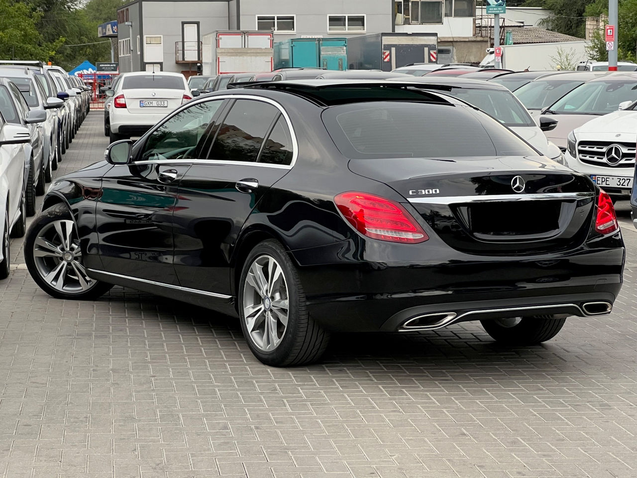 Mercedes C-Class foto 4