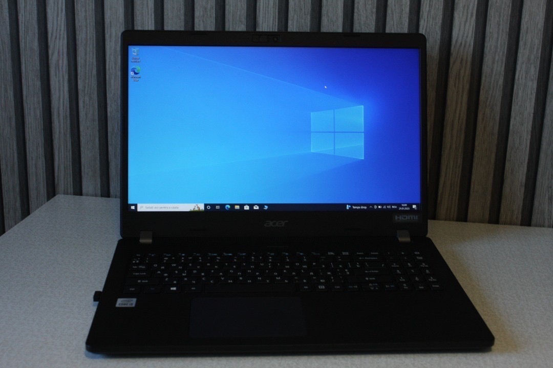 Vând laptop Acer TravelMate 215-52 foto 3