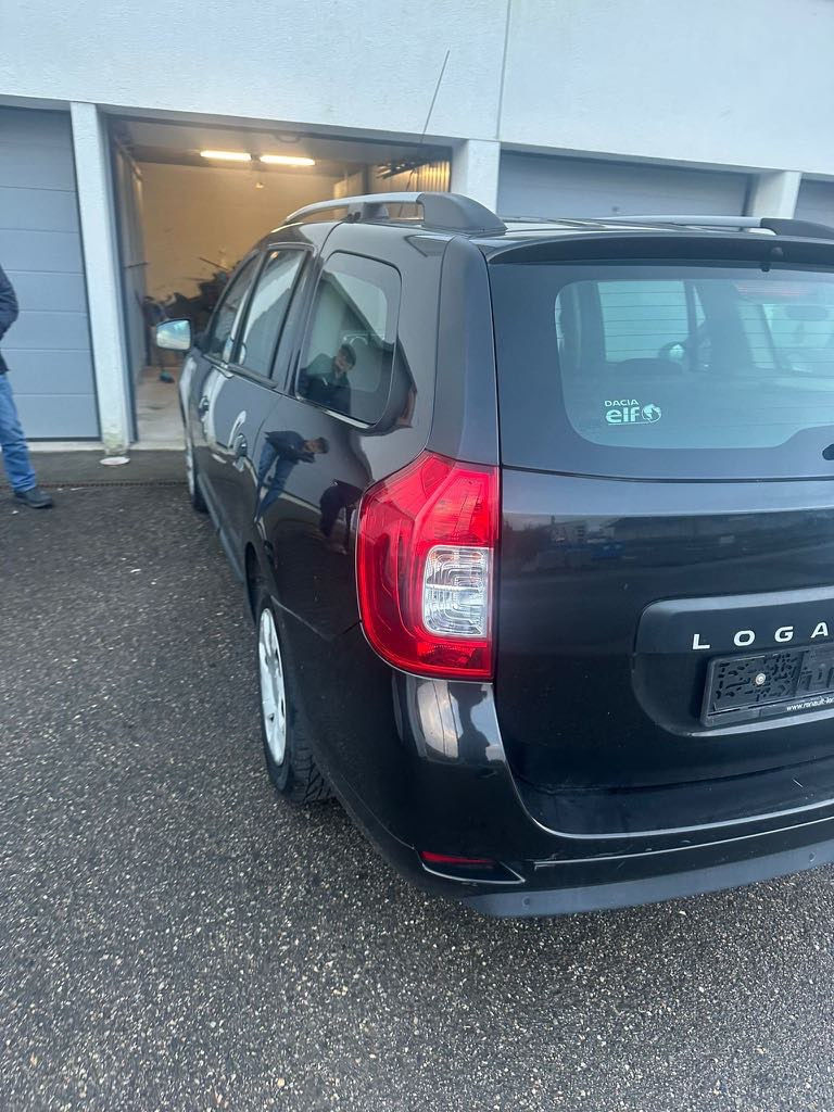 Dacia Logan foto 4