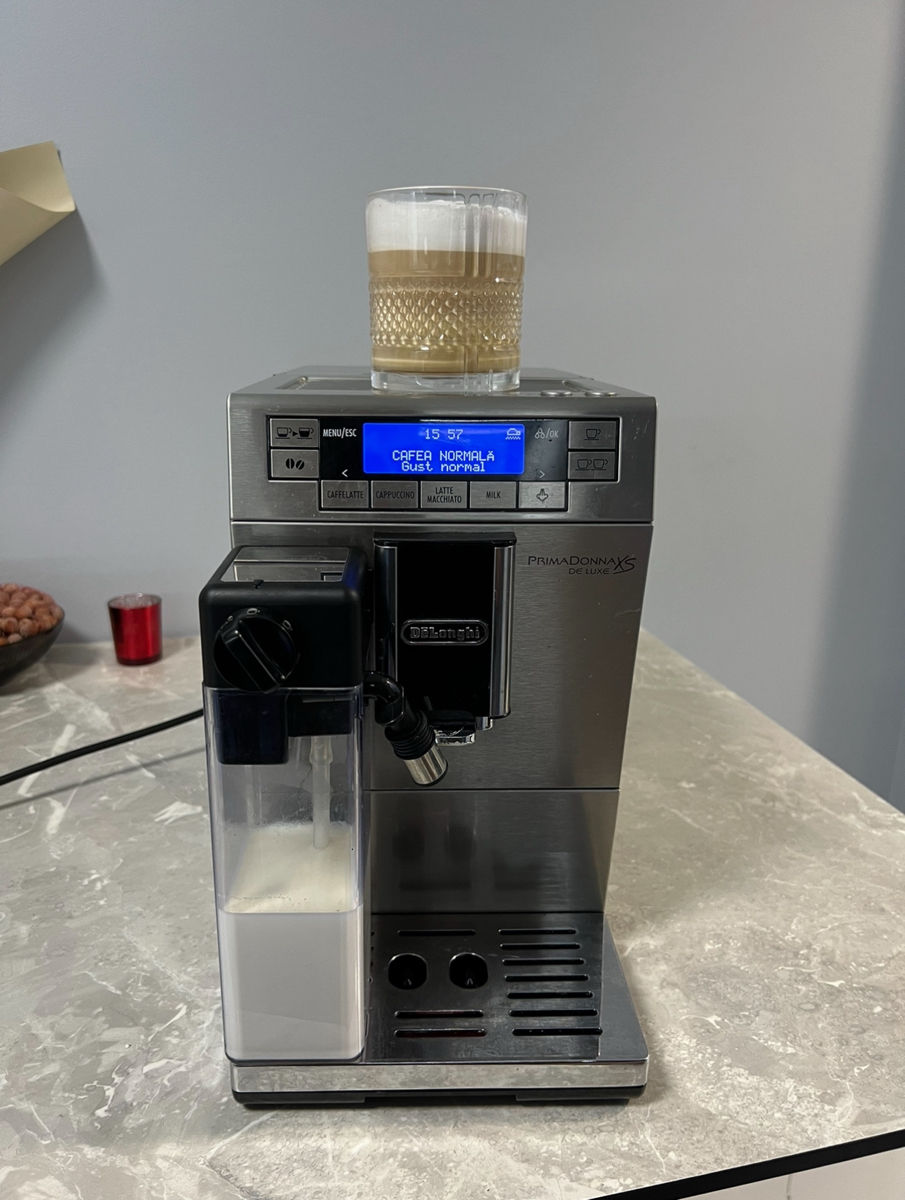 Aparat de cafea Delonghi Primadonna XS  foto 2