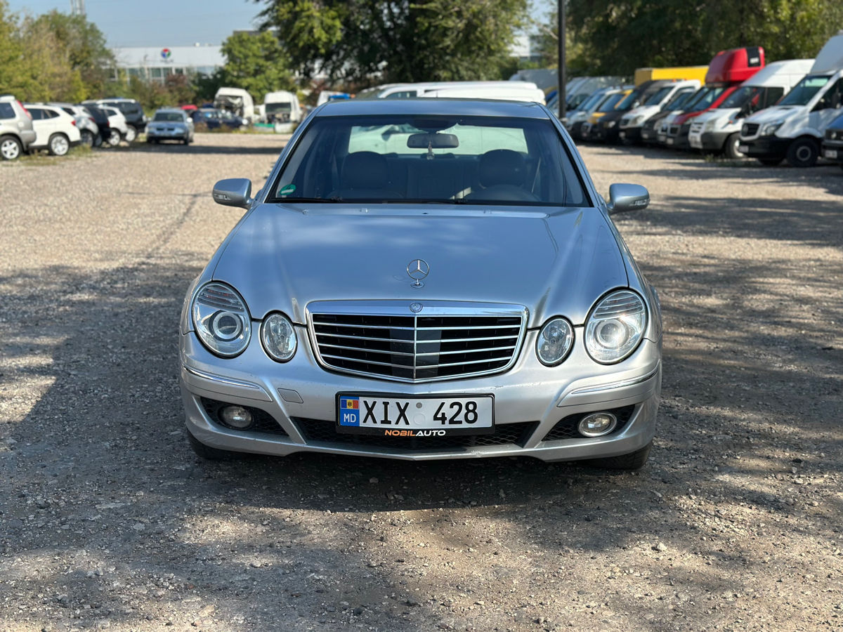 Mercedes E-Class foto 1