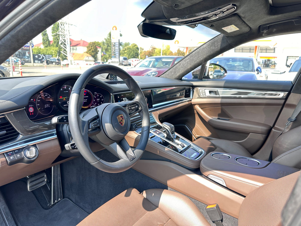 Porsche Panamera foto 9