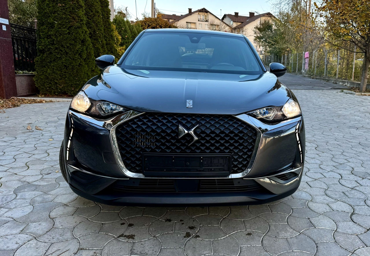 DS Automobiles DS 3 Crossback foto 1