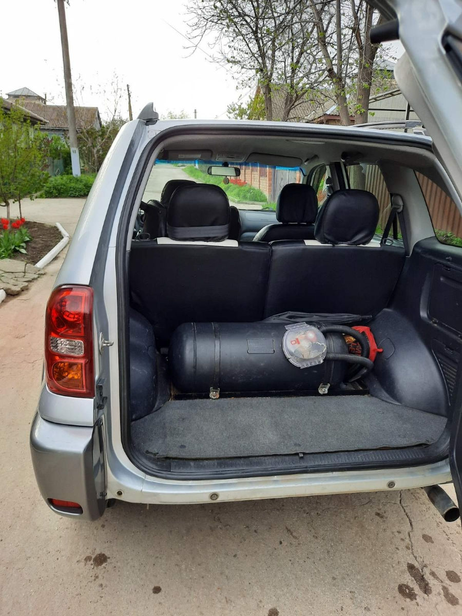 Toyota Rav 4 foto 7