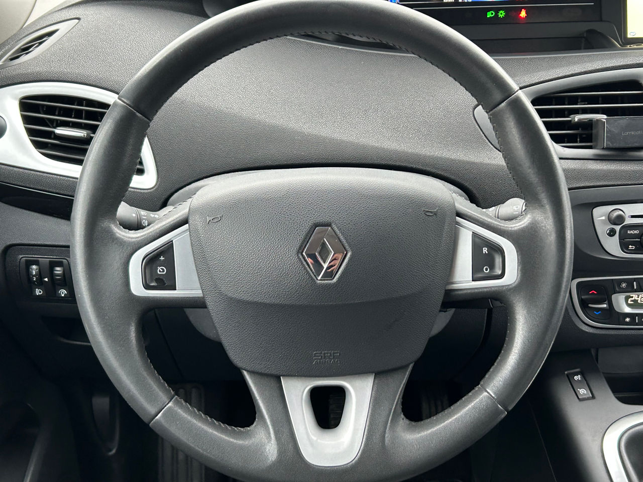 Renault Scenic foto 11