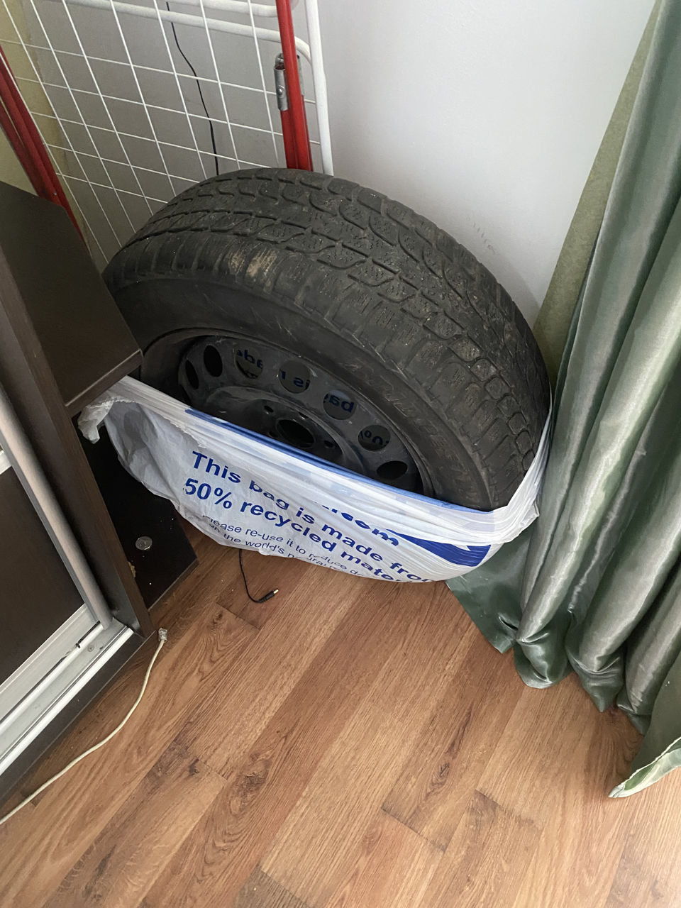 Продам колесо