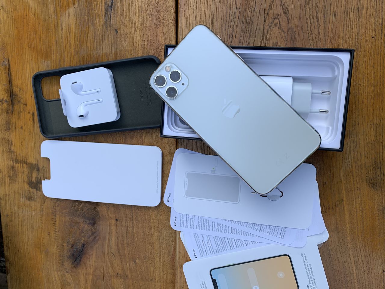 Iphone 11 Pro max Silver 64 Gb