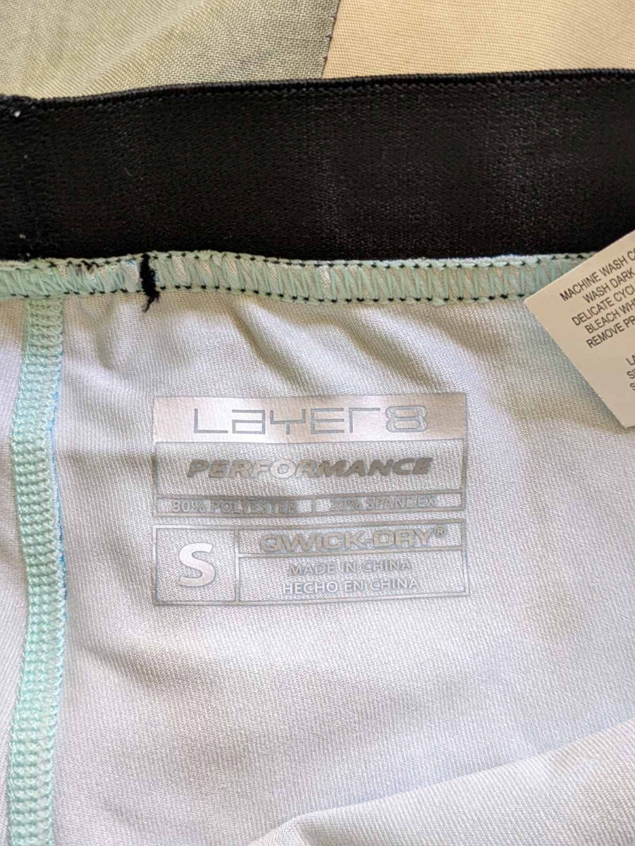спортивные лосины-бриджи для тренировок
Фирма Layer8 фото 1