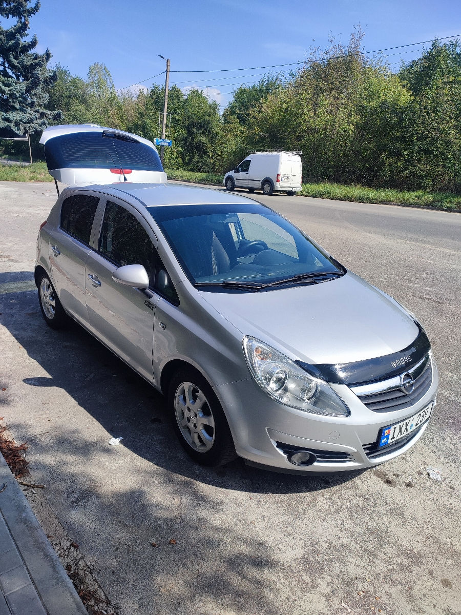 Opel Corsa foto 6