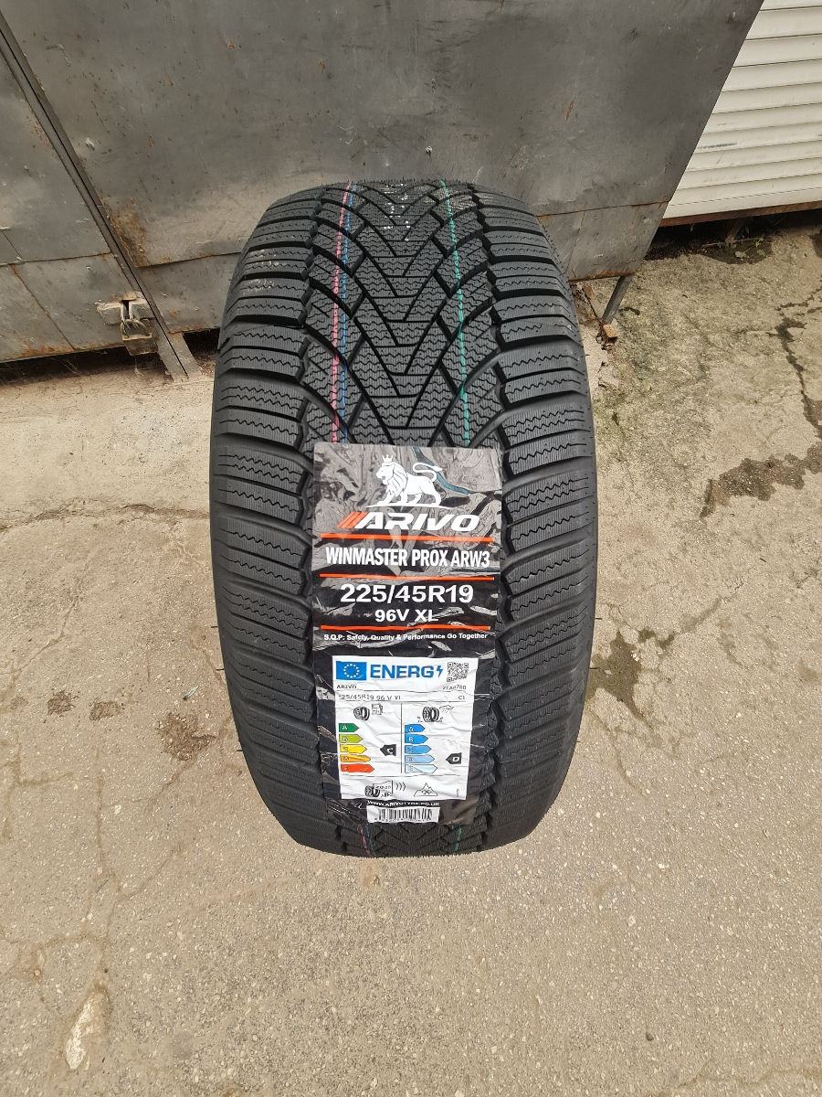 225/45 R19 Arivo! foto 0