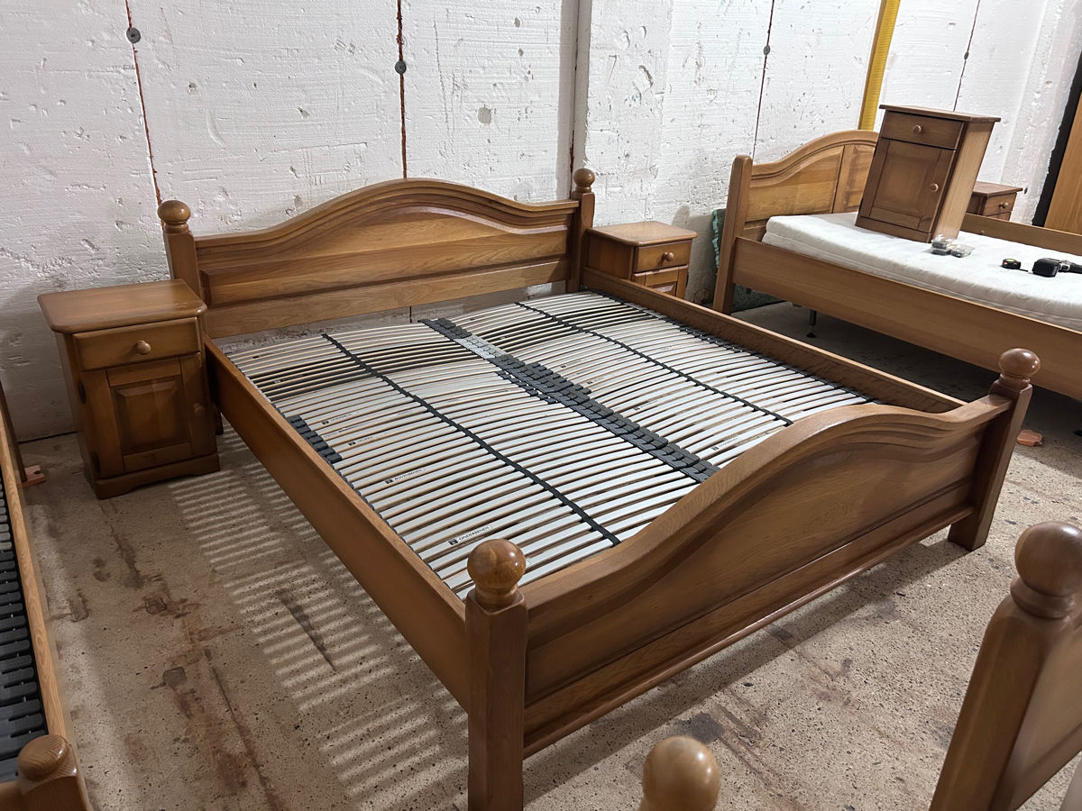 Vand dormitoare din lemn natural foto 4