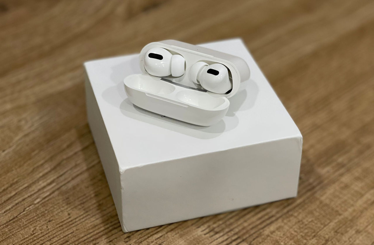 Casti fara fir AirPods Pro replica premium foto 0