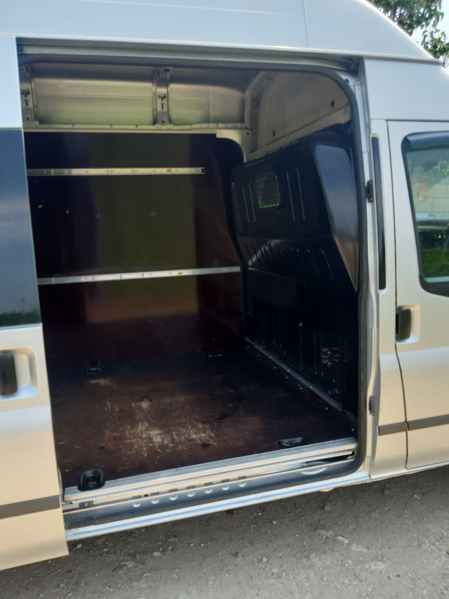 Ford Transit фото 5