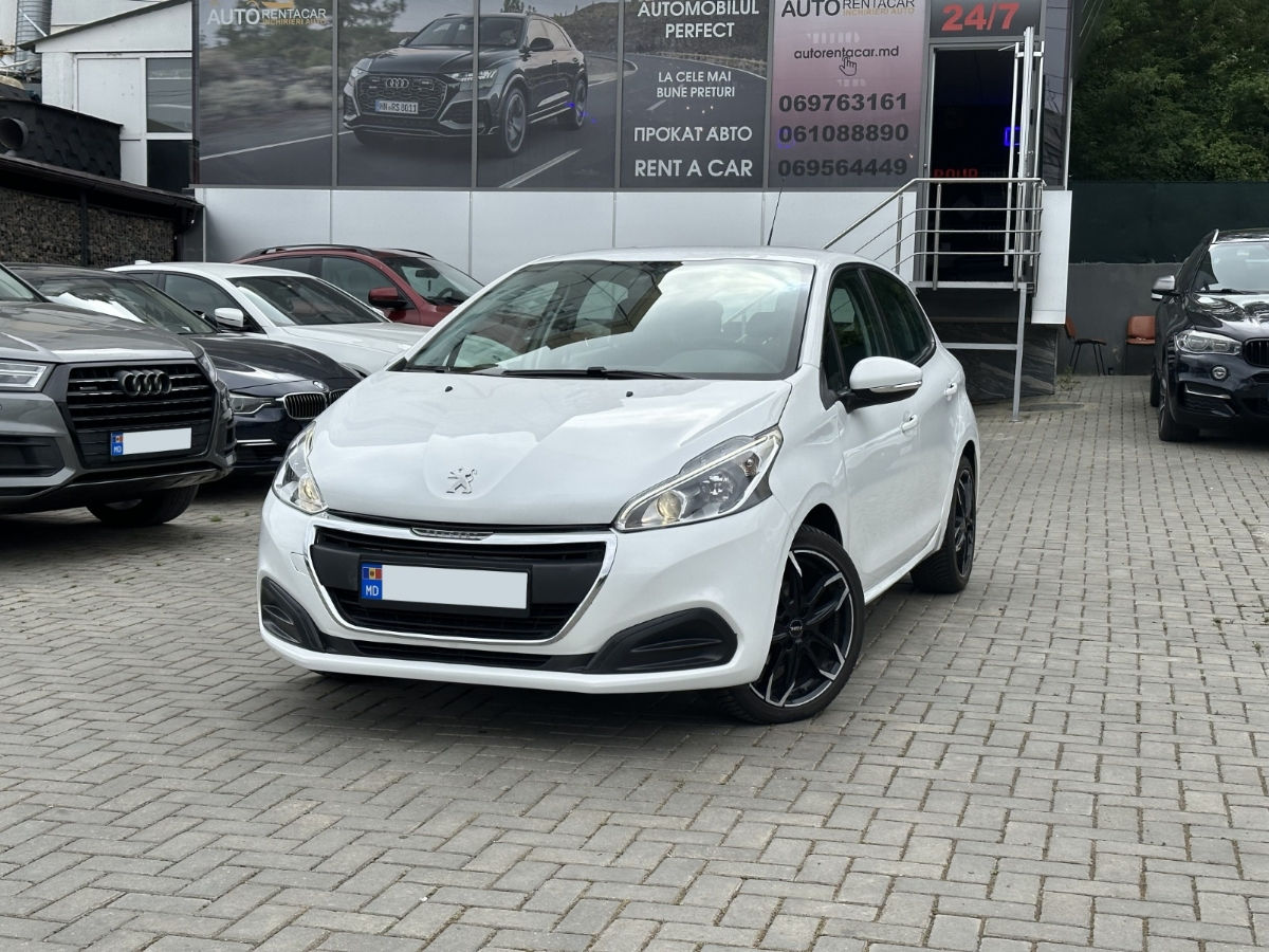 Peugeot 208 Automat foto 2