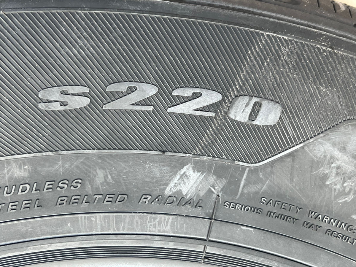2 шины/2 anvelope 235/65 R17 Tracmax S220/ Доставка, livrare toata Moldova фото 6