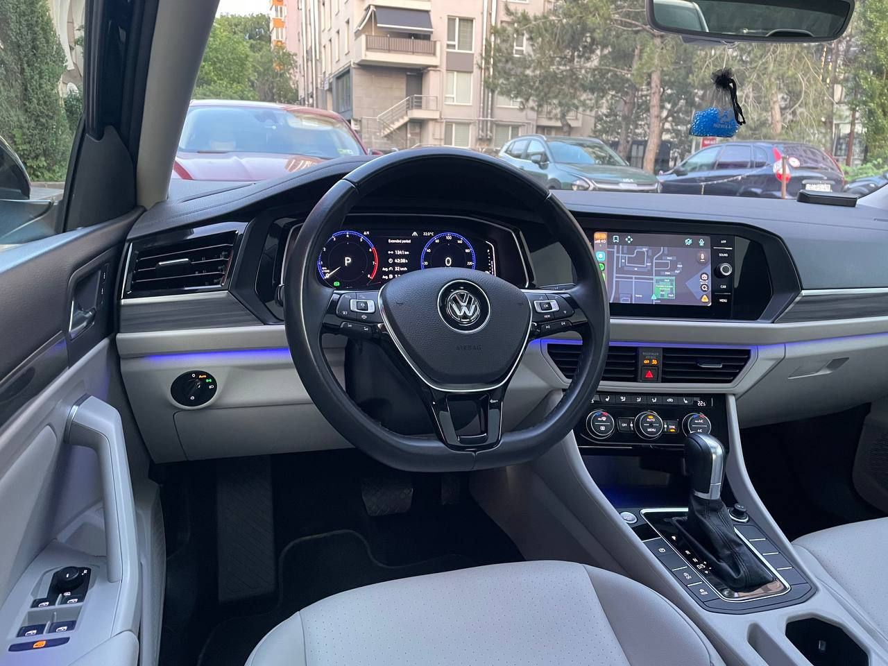 Volkswagen Jetta foto 1