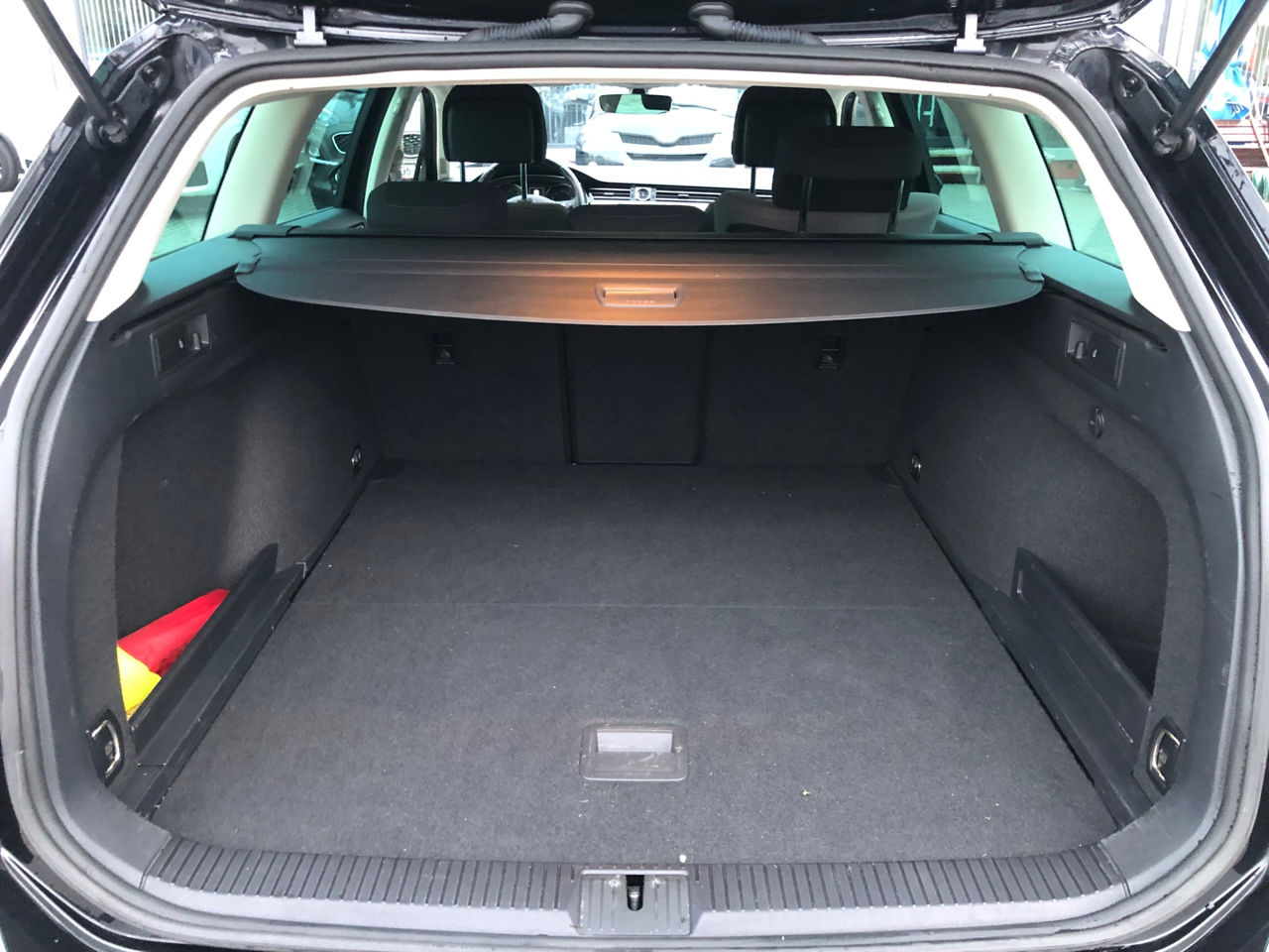Volkswagen Passat foto 17
