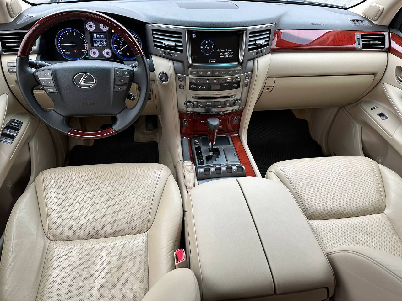 Lexus LX Series foto 7