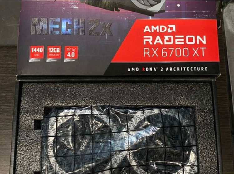 AMD Radeon RX 6700 XT MSI Ventus foto 1