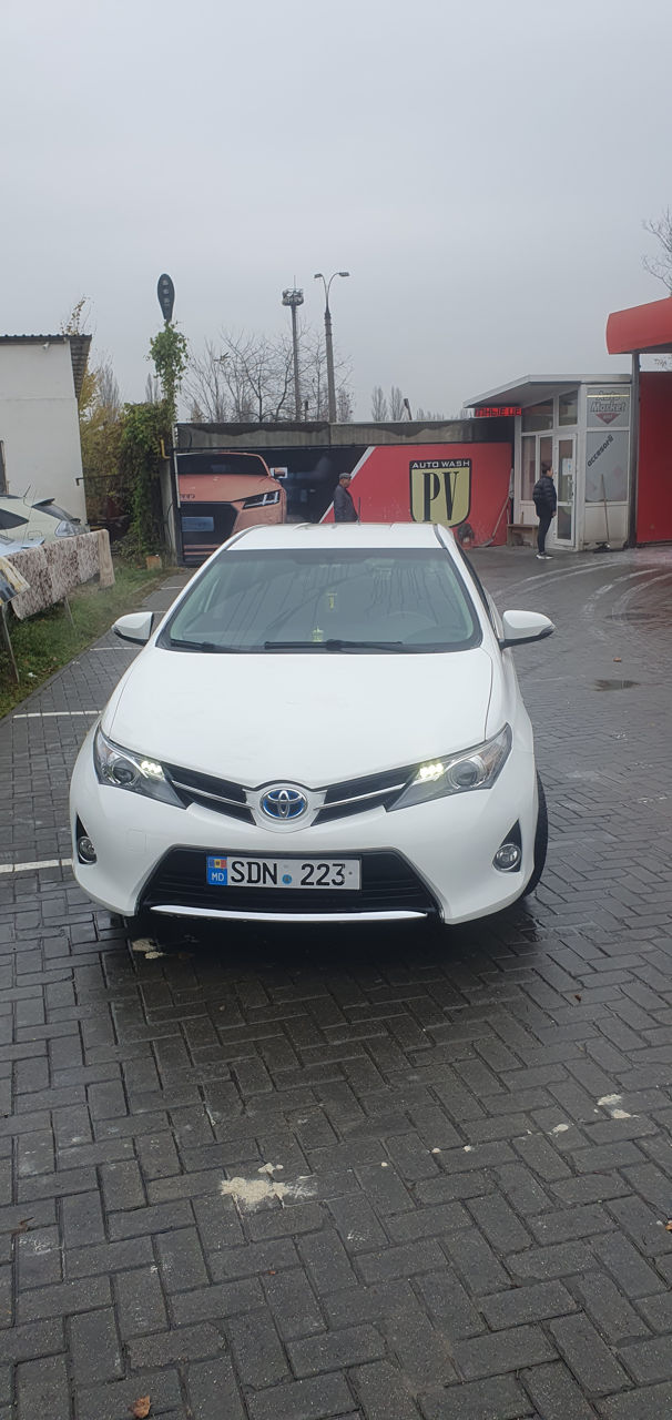 Toyota Auris foto 0