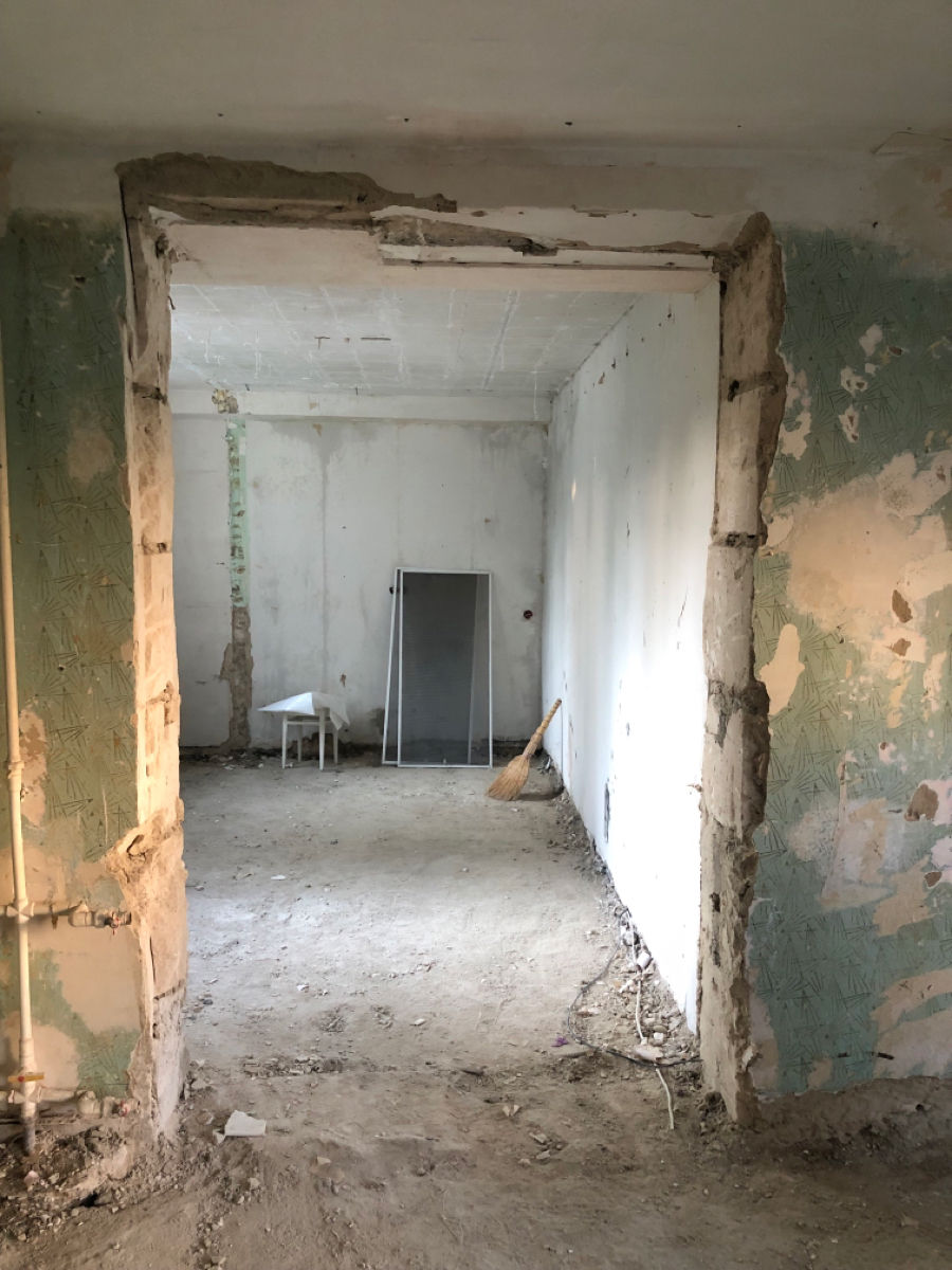 Oferim servicii de demolări și săpături manuale, evacuarea gunoiului. foto 5