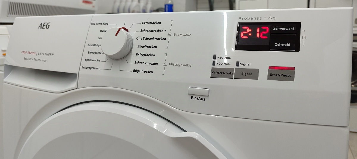 Сушильная машина AEG фото 7
