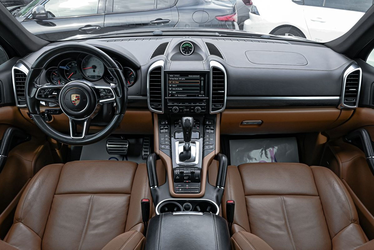 Porsche Cayenne foto 5