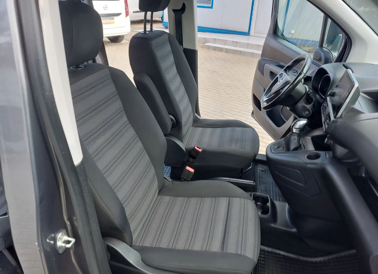 Opel Combo фото 15