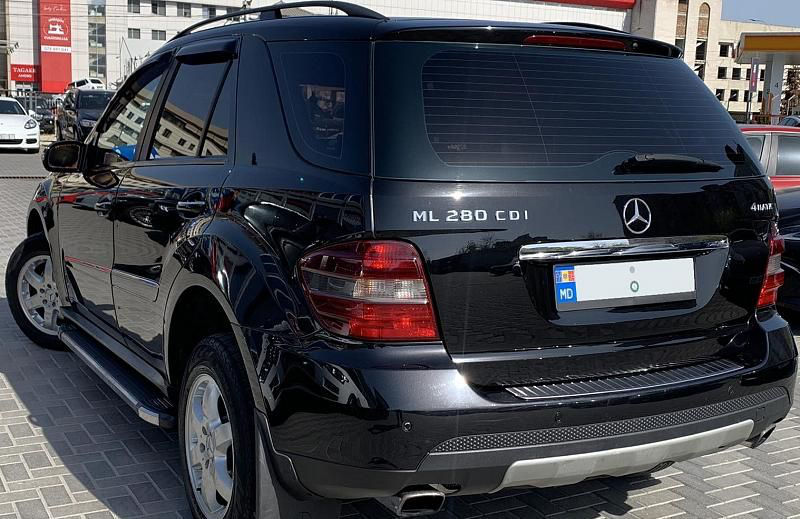 Mercedes M Class foto 1