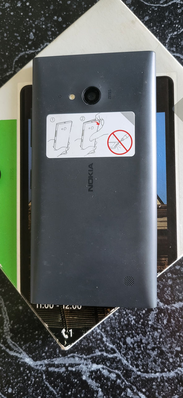 se vinde Nokia Lumia 730 dual sim фото 3