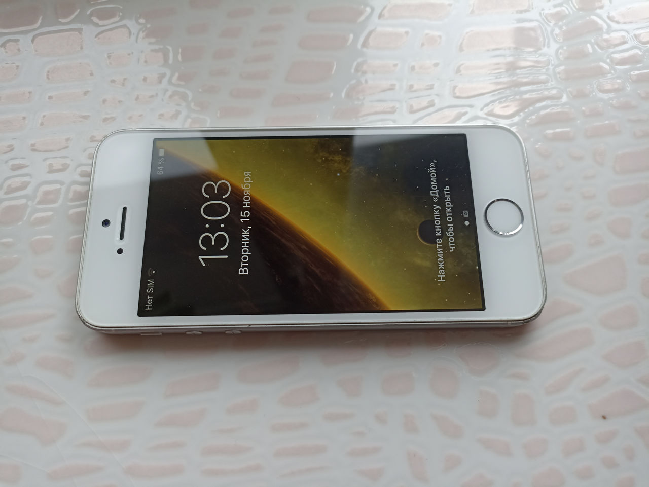 iPhone SE 64 gb