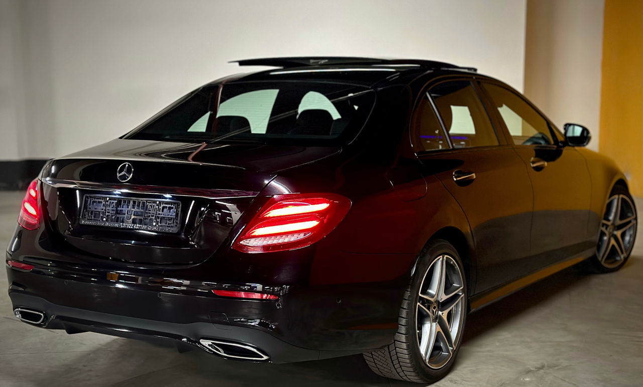 Mercedes E Class foto 5