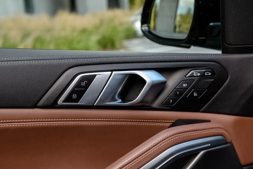 BMW X6 foto 14
