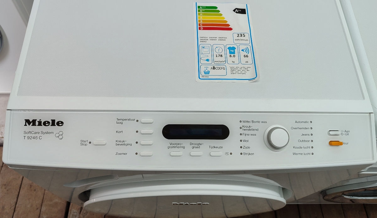 Сушильная машина Miele фото 2