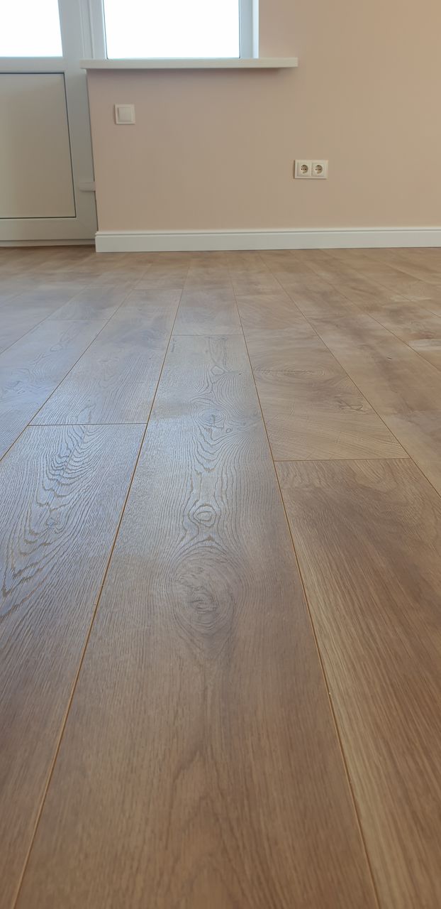Parchet laminat de la 119 lei m2 - 600 lei m2 foto 4