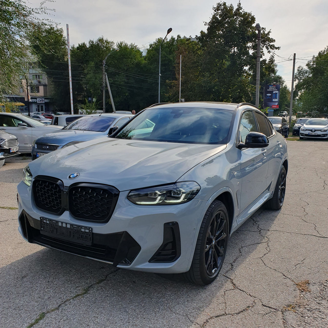 BMW X4 foto 0