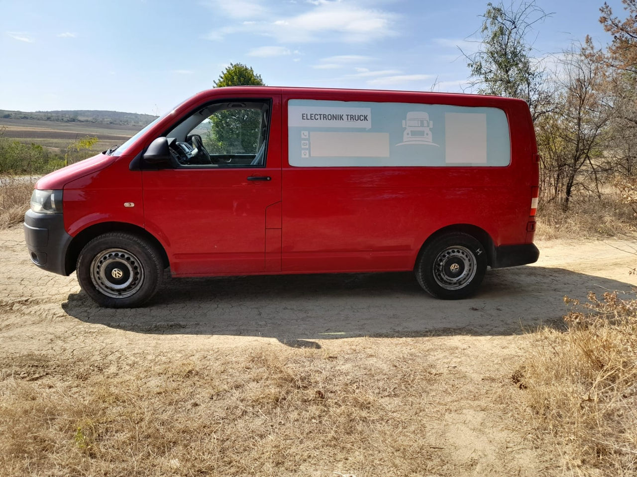 Volkswagen T5 2011 г. с пробегом, Газ / Бензин (пропан), 6800 €