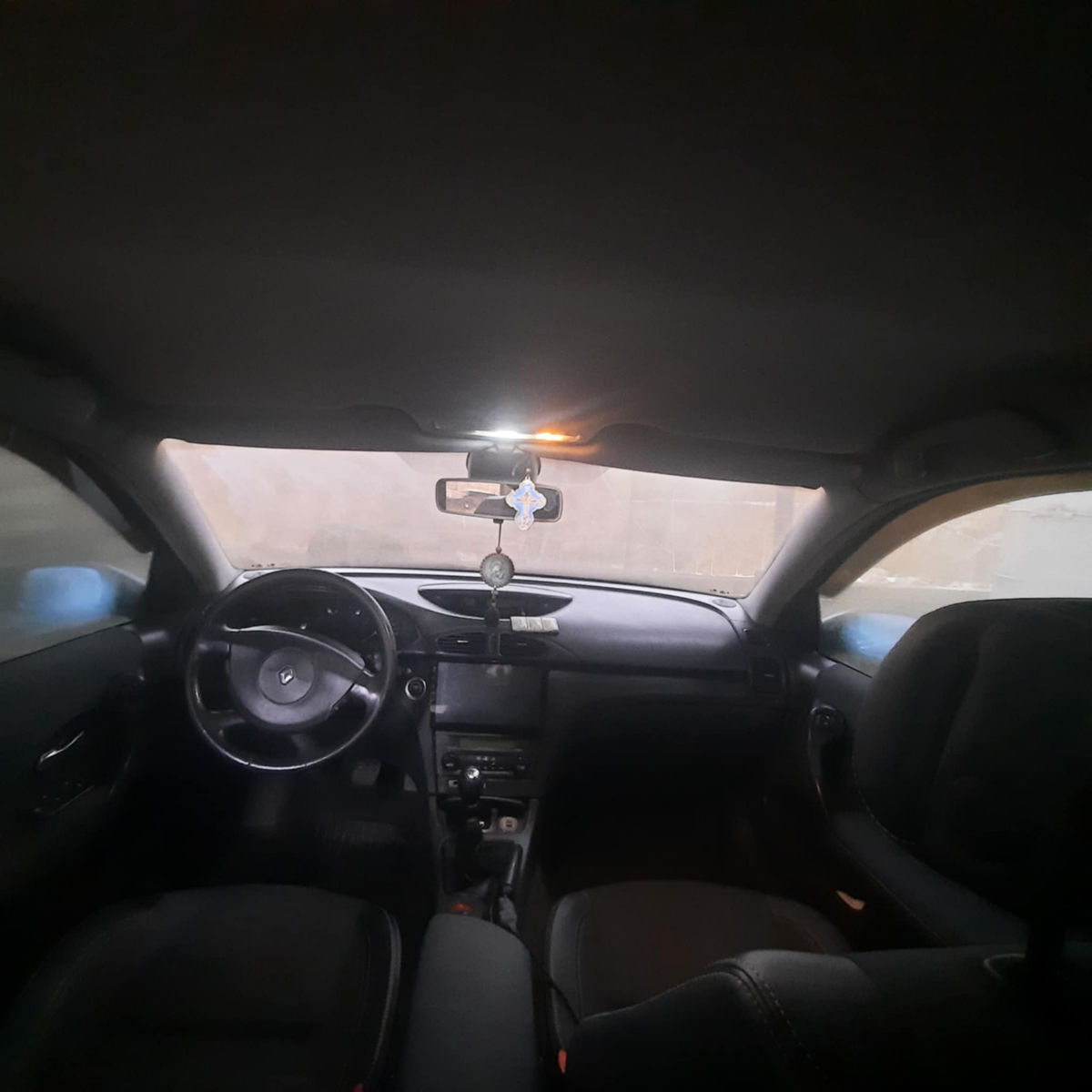 Renault Laguna foto 4
