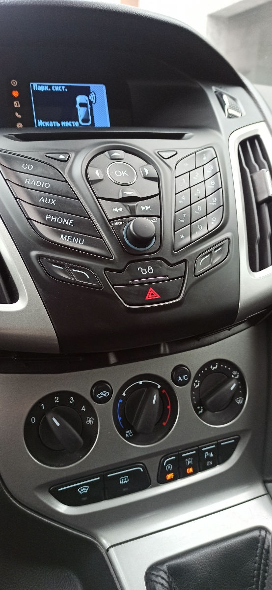 Ford Focus фото 6