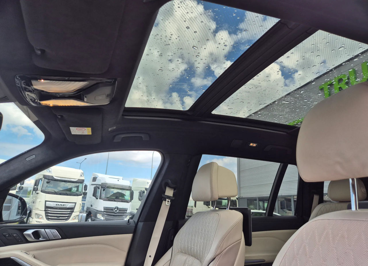 BMW X7 foto 14