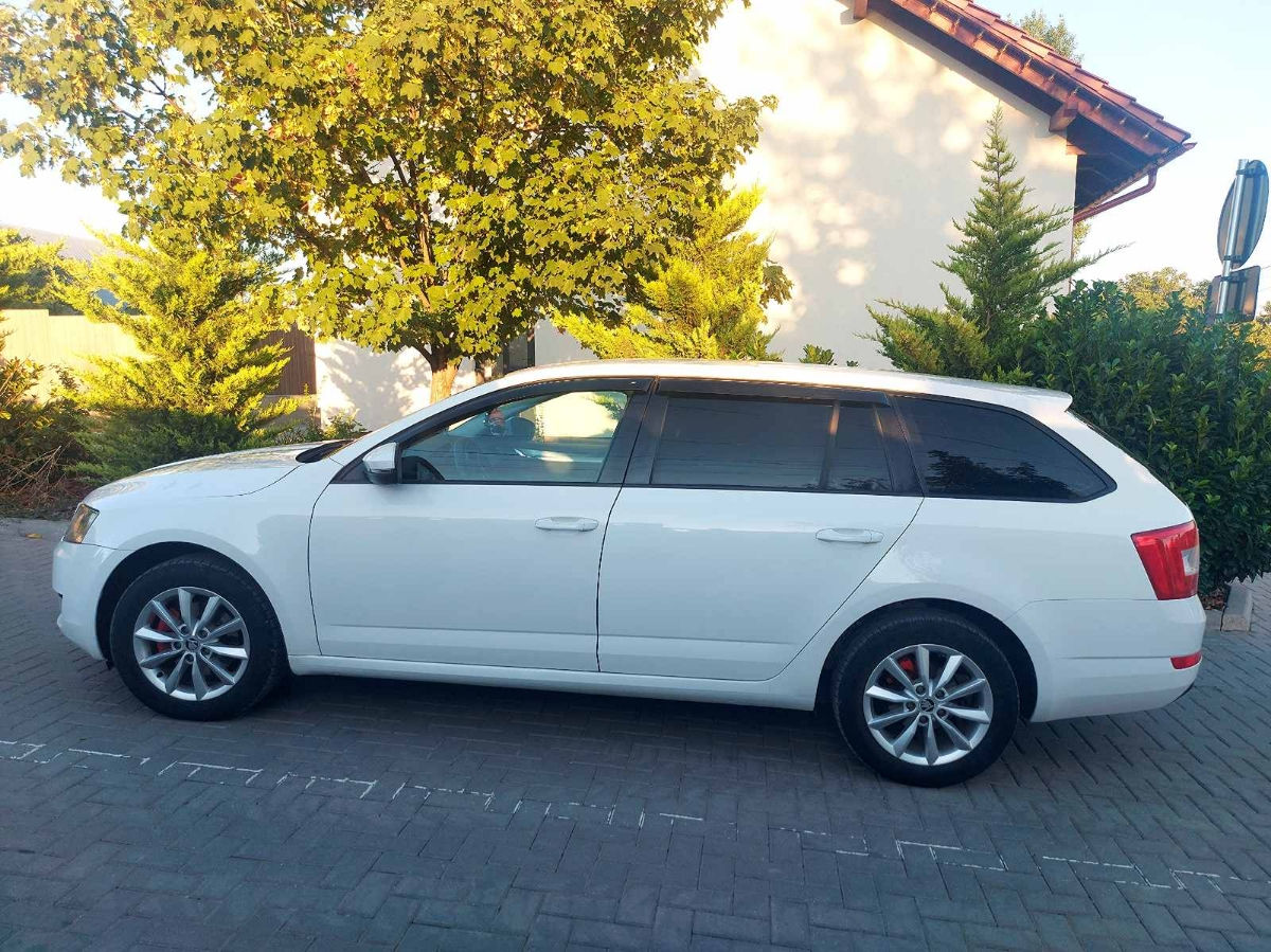 Skoda Octavia foto 4