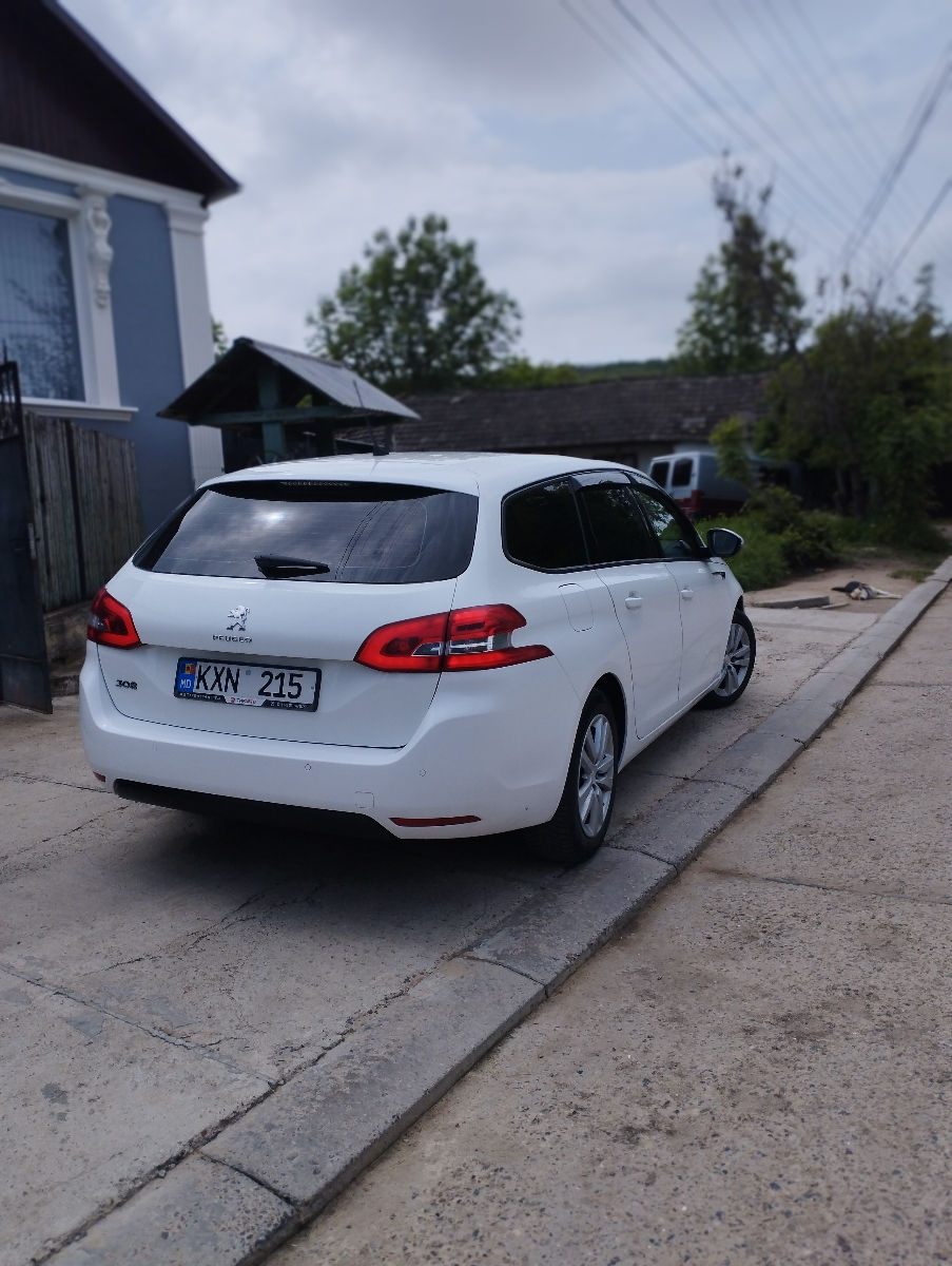 Peugeot 308 foto 6