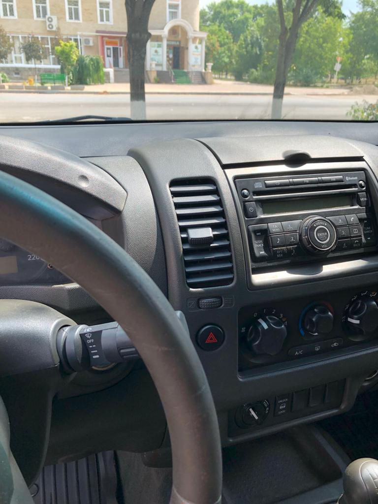 Nissan Navara фото 6