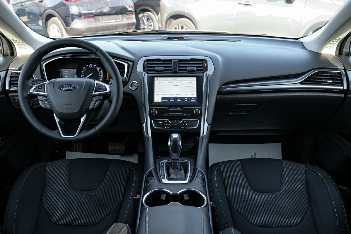Ford Mondeo фото 6