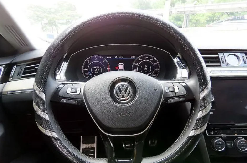 Volkswagen Arteon foto 5