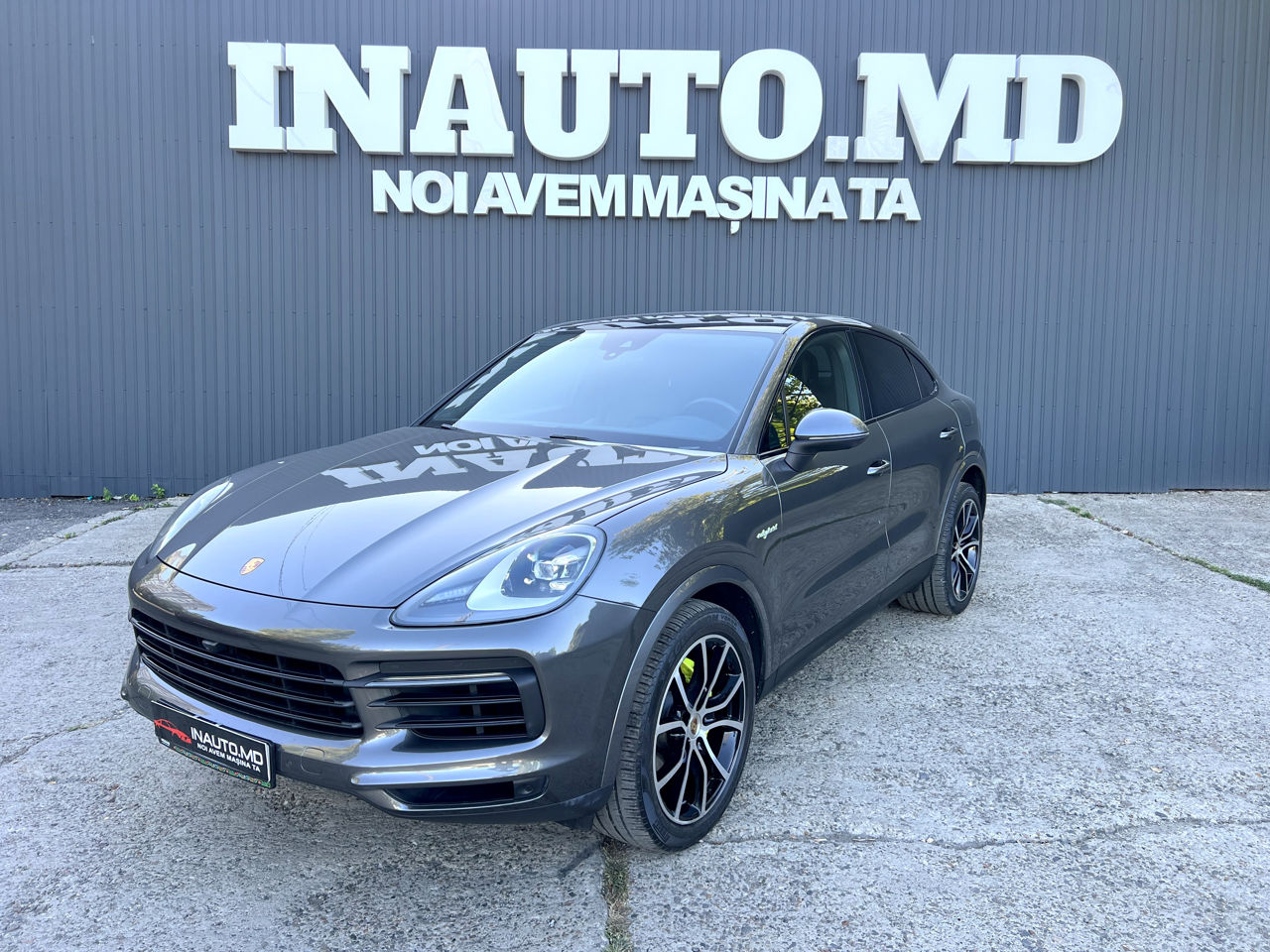 Porsche Cayenne Coupe 2020 — 1