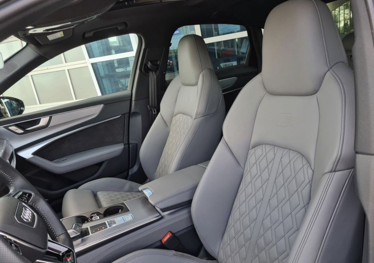 Audi A6 фото 7